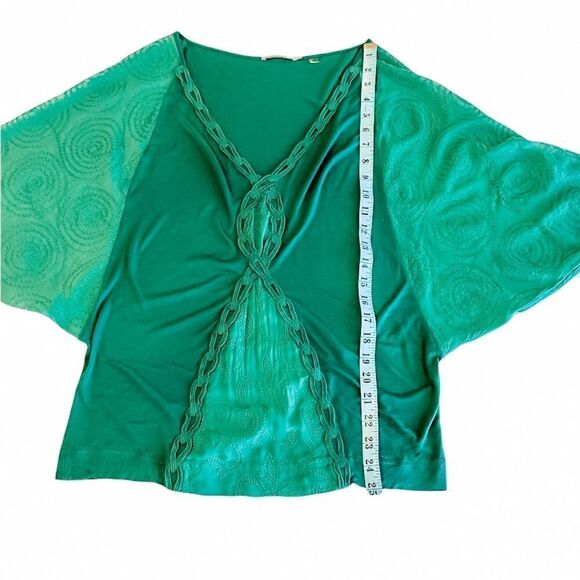 🍋 Language • Wide Sleeve Green Blouse - Picture 8 of 9